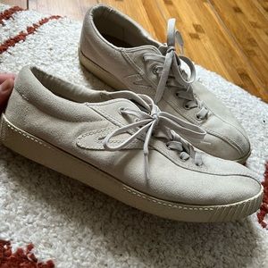 Limited Edition Tretorn/Publish/Ps&Qs collaboration sneaker mens size 9.5.